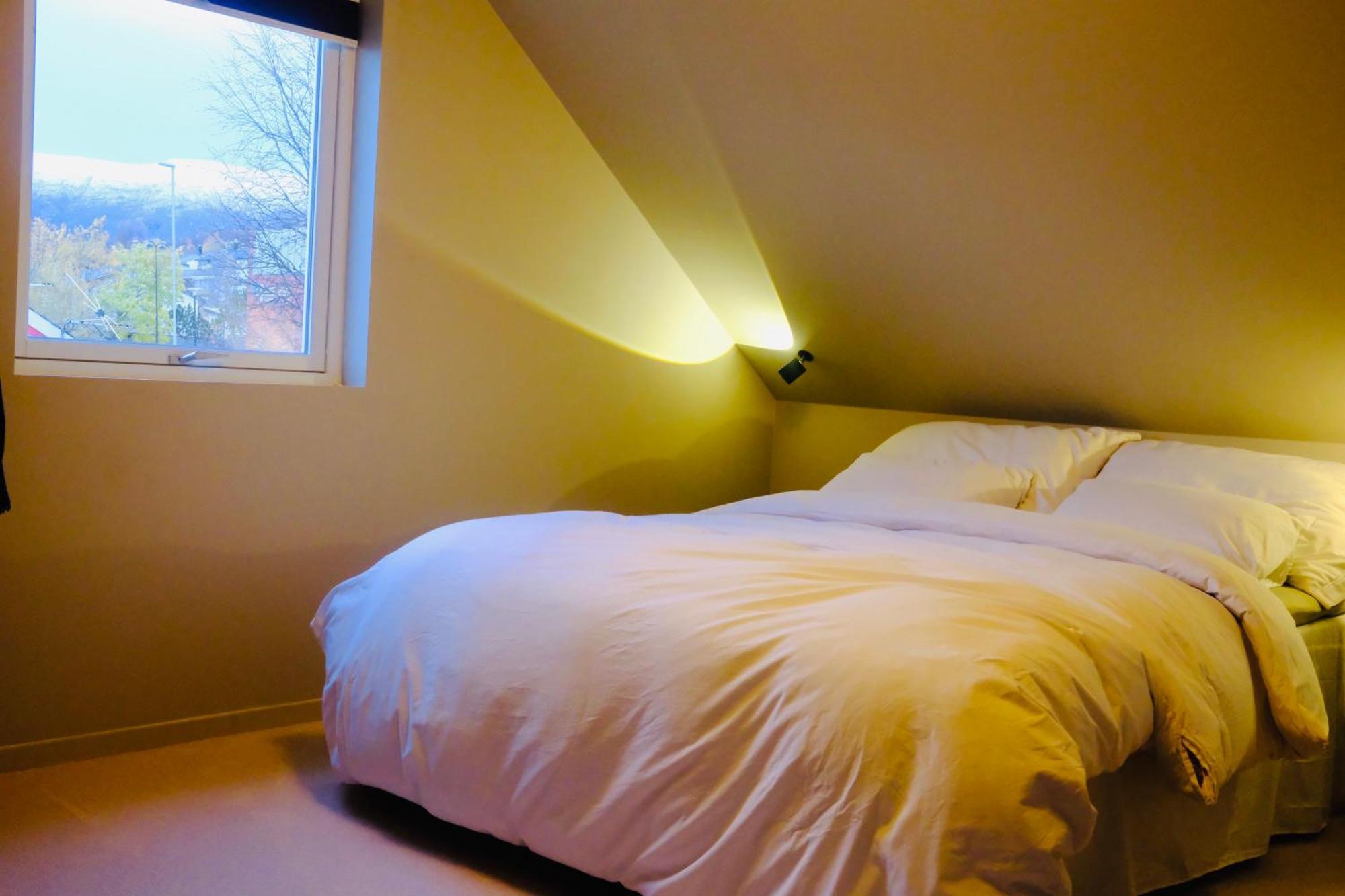 Urban Rooftop With Panoramic Sea View - Free Parking Lejlighed